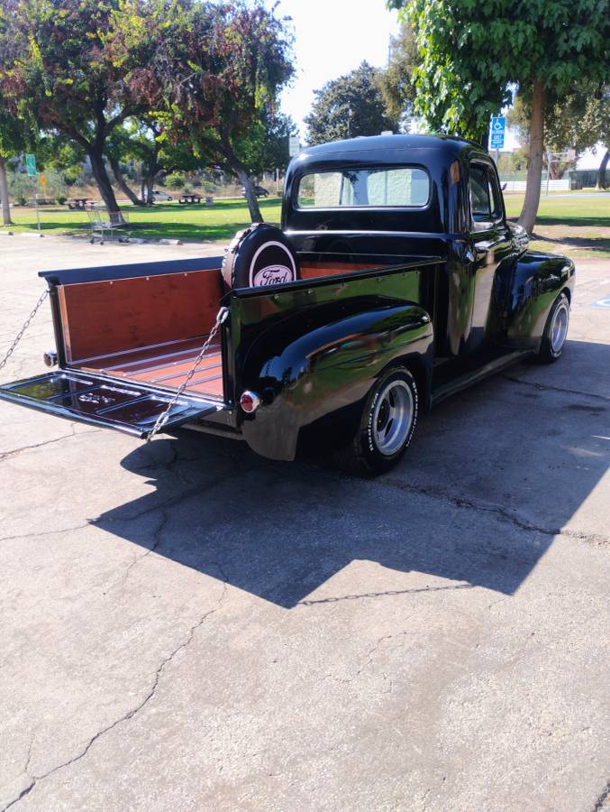 Ford-f100-pickup-1951-black-5