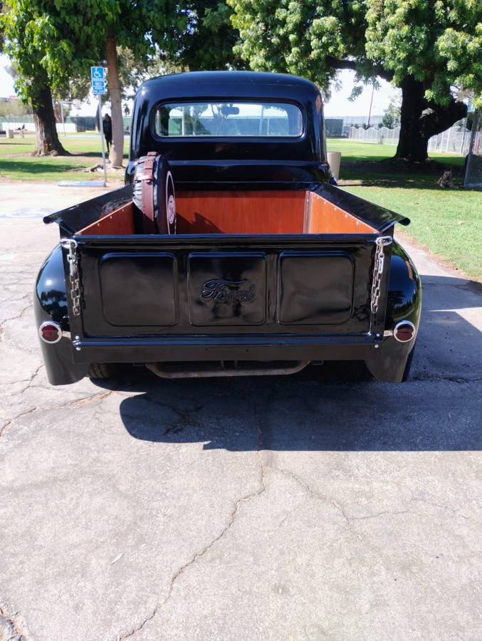 Ford-f100-pickup-1951-black-6