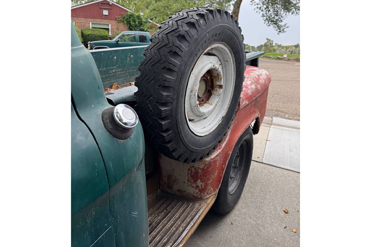 Ford-f100-pickup-1955-green-10
