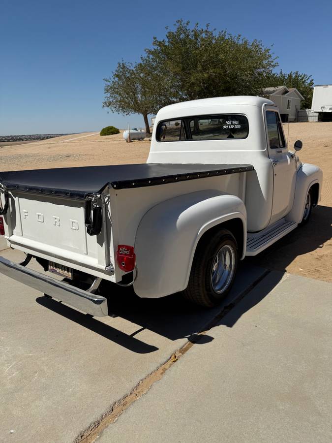 Ford-f100-pickup-1955-white-2