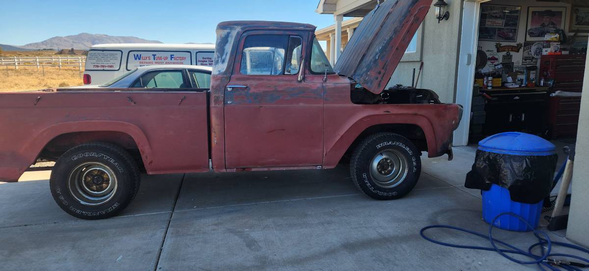 Ford-f100-pickup-1957-red-4