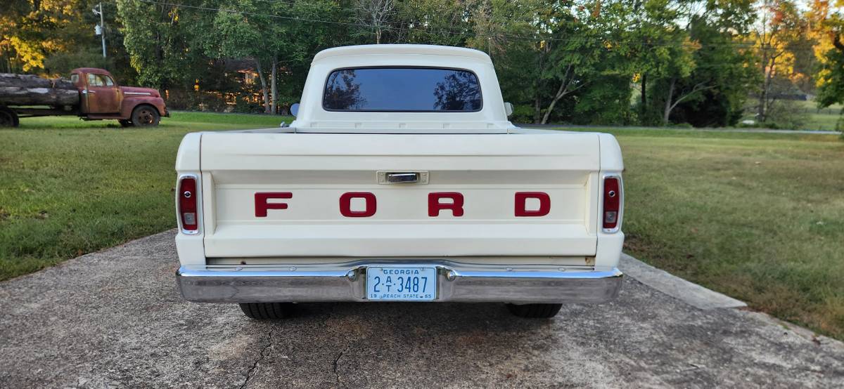 Ford-f100-pickup-1965-4