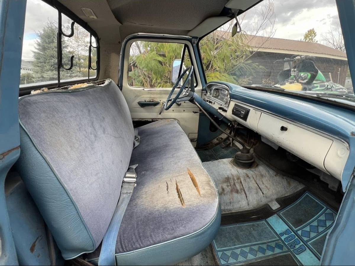 Ford-f100-pickup-1965-blue-5