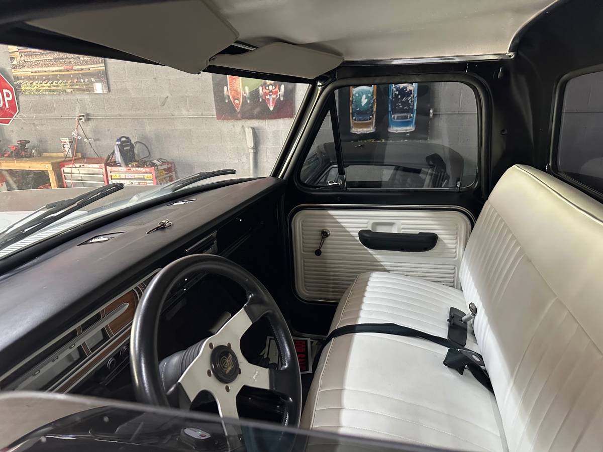 Ford-f100-pickup-1970-2