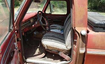 Ford-f100-pickup-1970-red-4