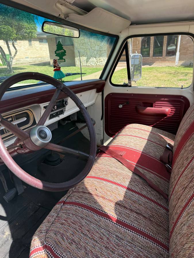 Ford-f100-pickup-1970-red-8
