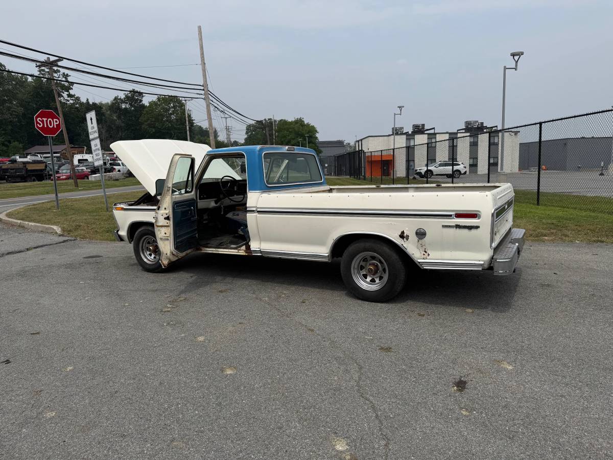 Ford-f100-ranger-1973-white-47