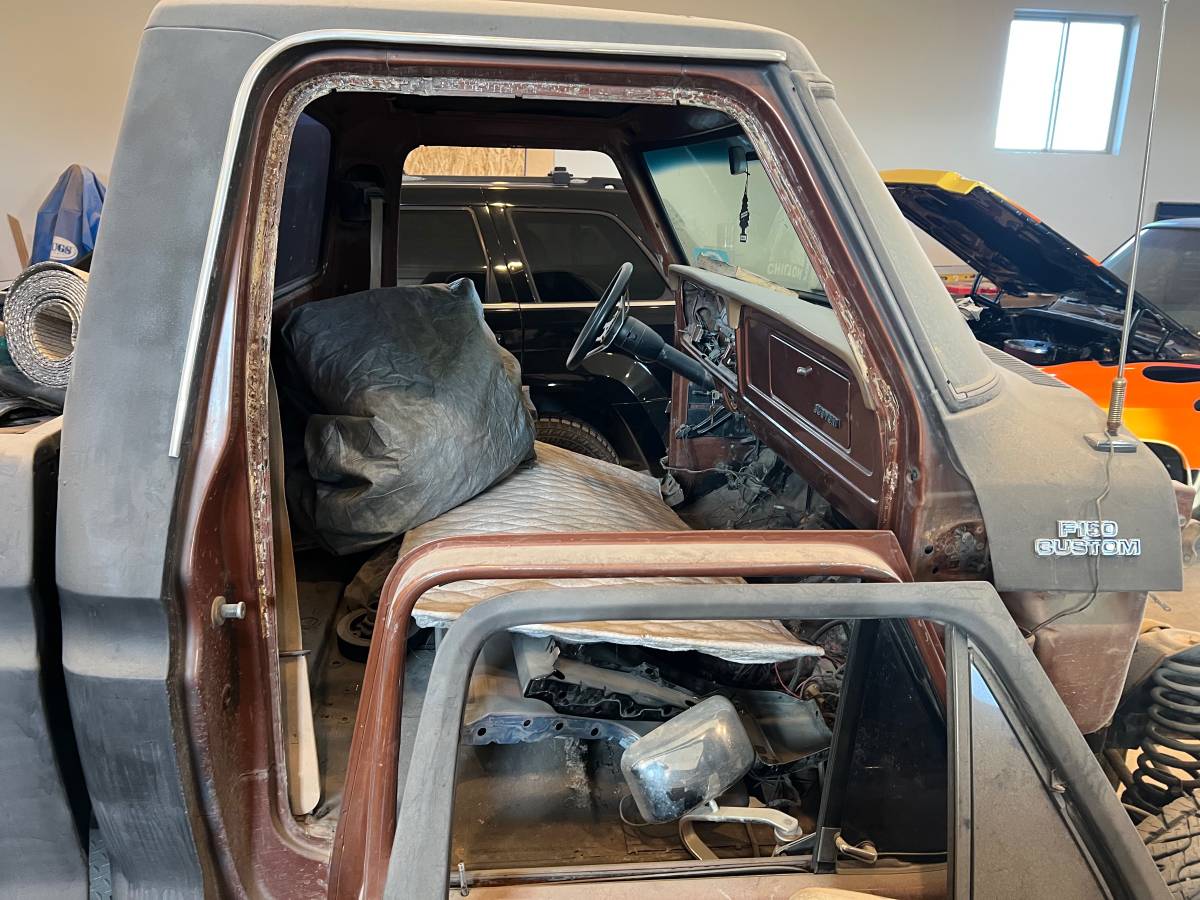 Ford-f150-1976-2