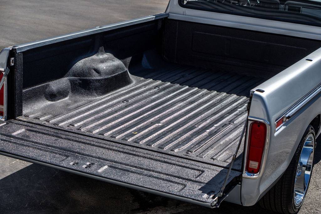 Ford-f150-1979-17