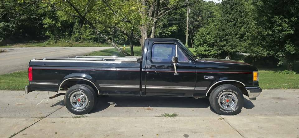 Ford-f150-1990
