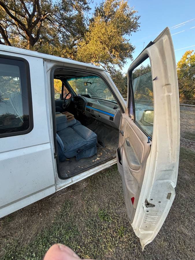 Ford-f150-4x4-extra-cab-1996-white-4