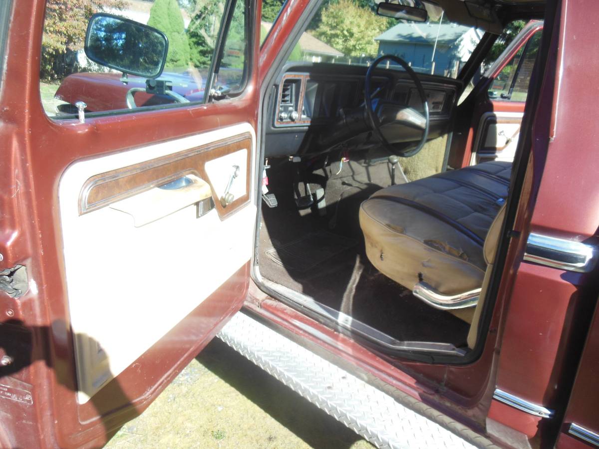 Ford-f150-lariat-4x4-1979-brown-5