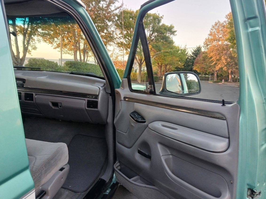 Ford-f150-supercrew-cab-xlt-1995-green-10