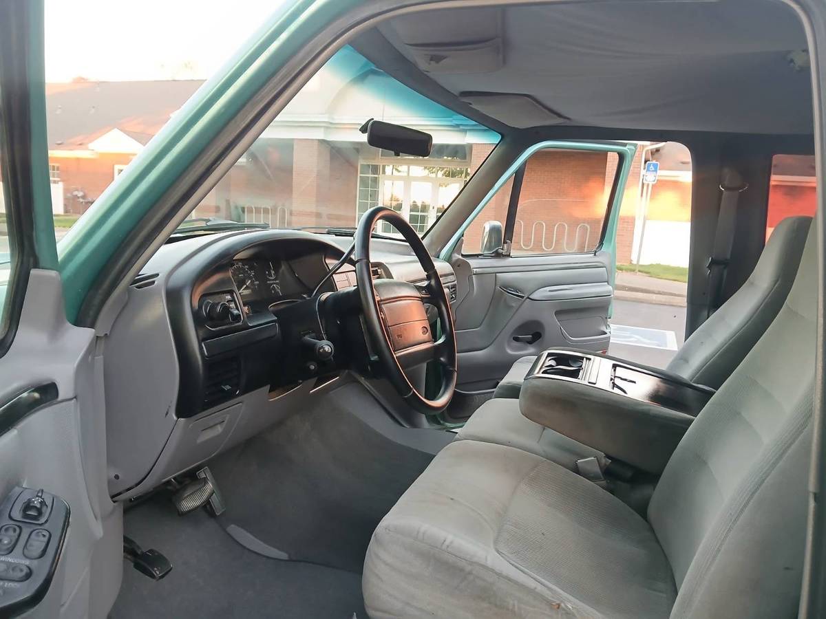 Ford-f150-supercrew-cab-xlt-1995-green-11