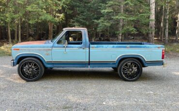 Ford-f150-xl-1982-11