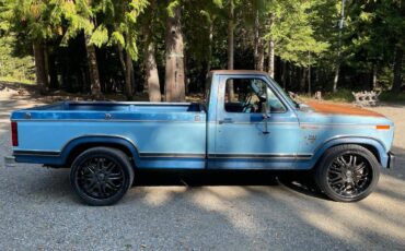 Ford-f150-xl-1982-12
