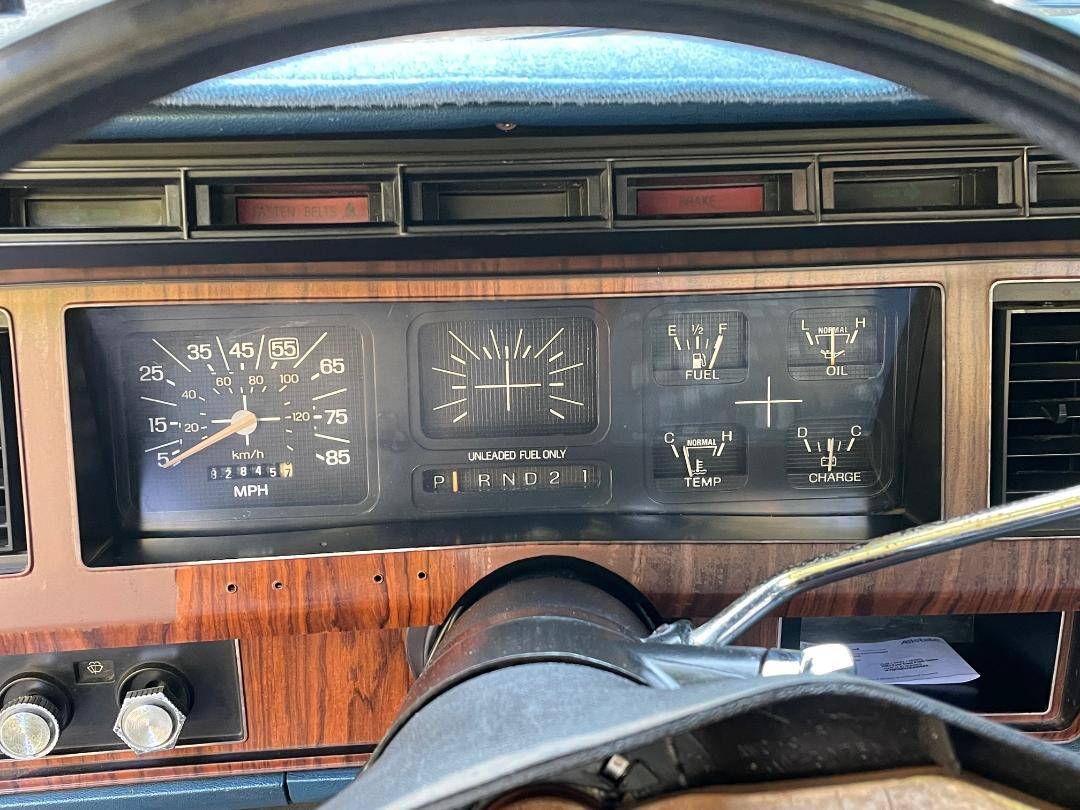 Ford-f150-xl-1982-9