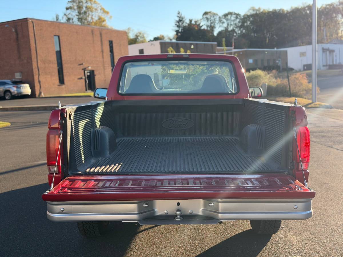 Ford-f150-xl-1996-red-10