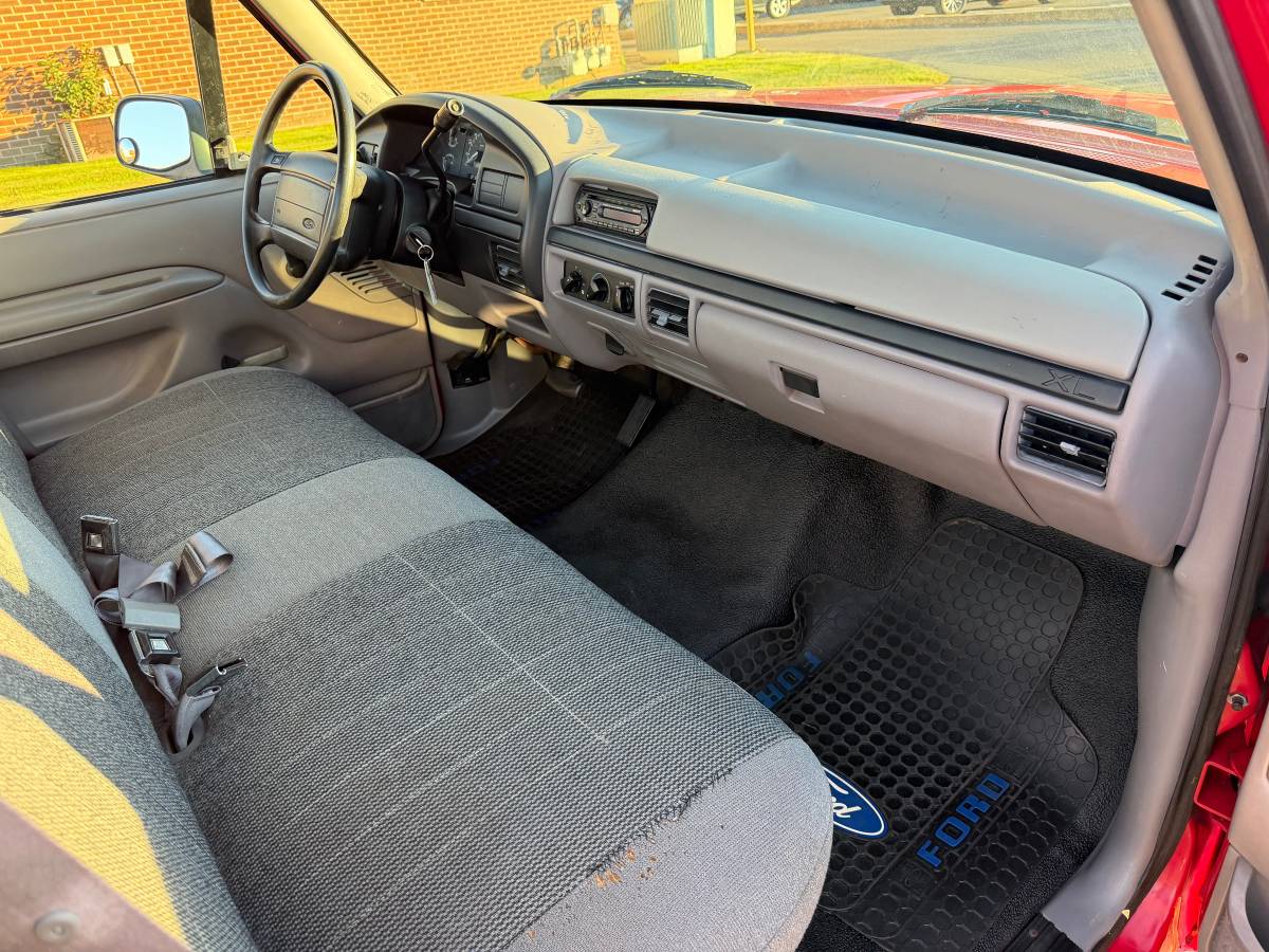 Ford-f150-xl-1996-red-16