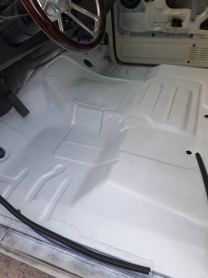 Ford-f150-xlt-1991-white-13