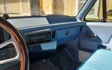 Ford-f150-xlt-1991-white-4