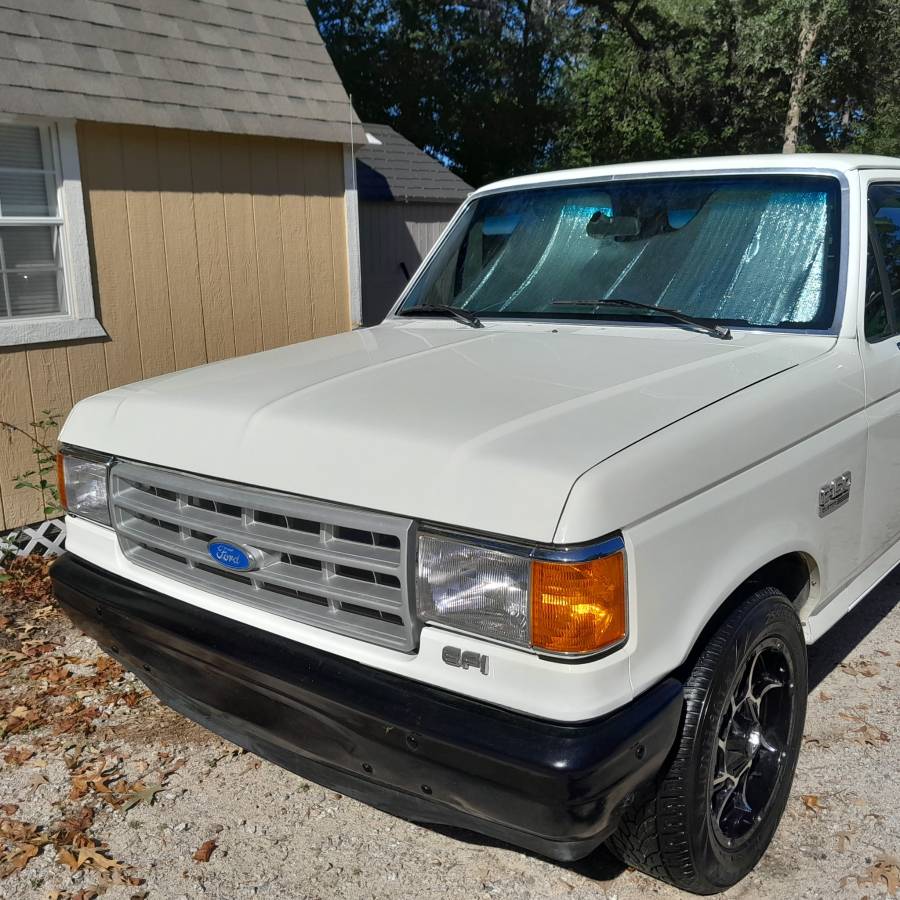Ford-f150-xlt-1991-white-5