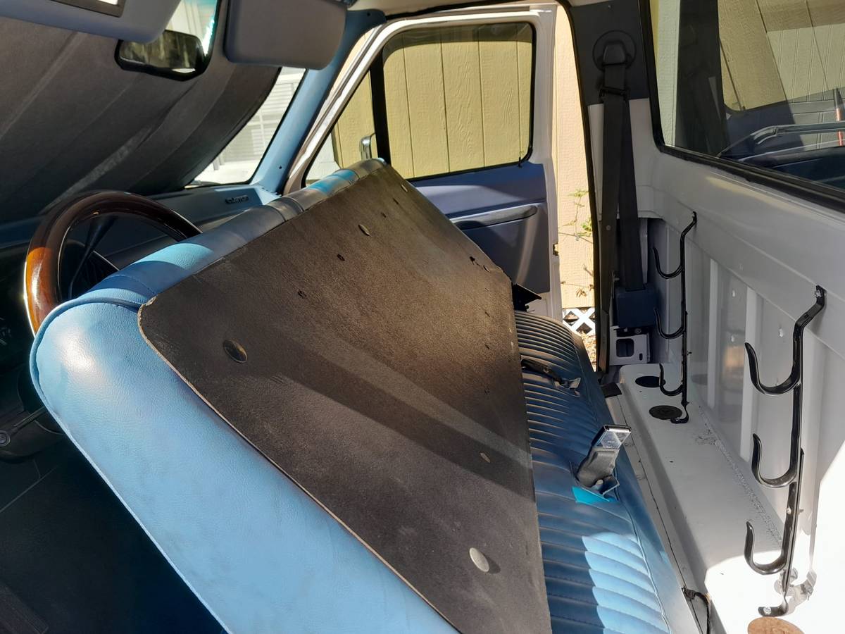 Ford-f150-xlt-1991-white-7