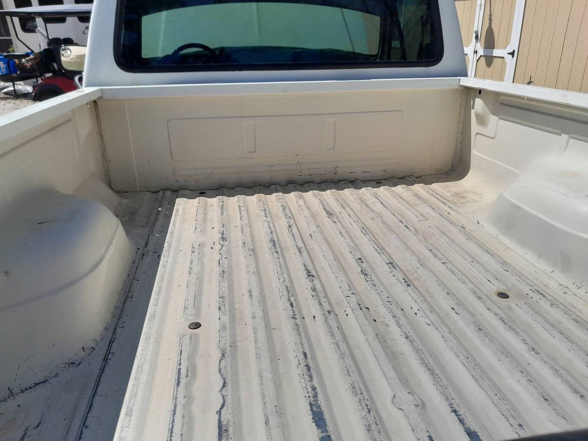 Ford-f150-xlt-1991-white-8