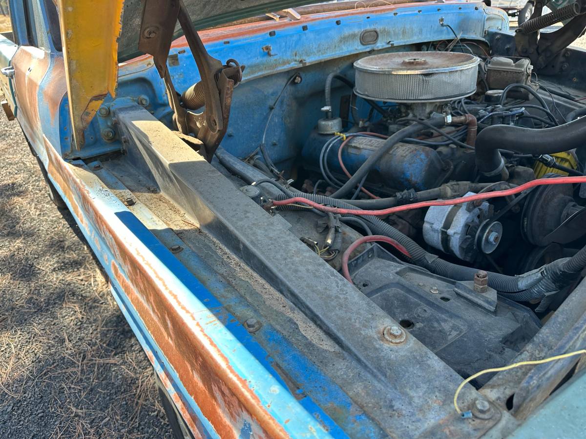 Ford-f250-1968-blue-10