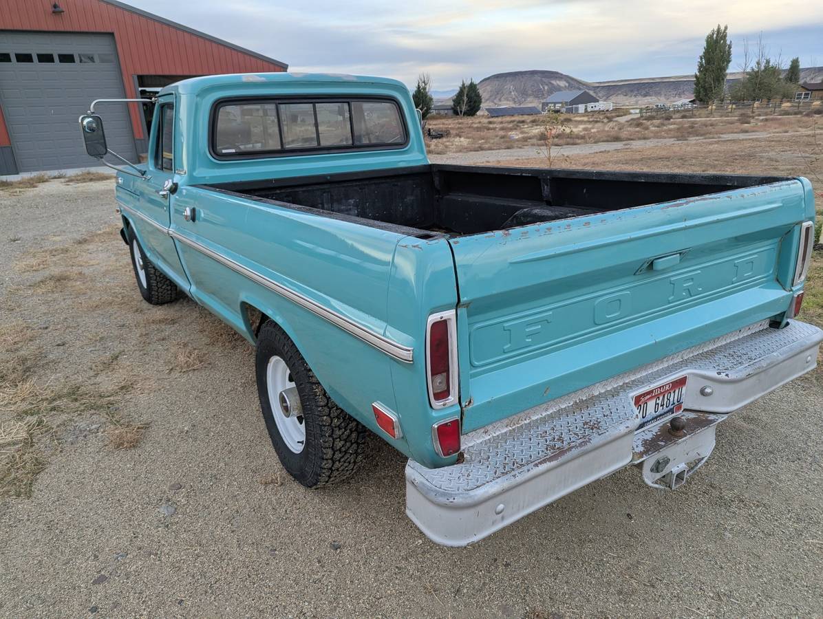 Ford-f250-1969-green-3