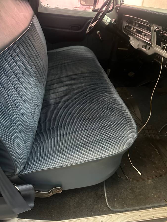 Ford-f250-1970-blue-3