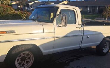 Ford-f250-1972-white-1