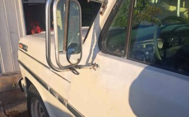Ford-f250-1972-white-2