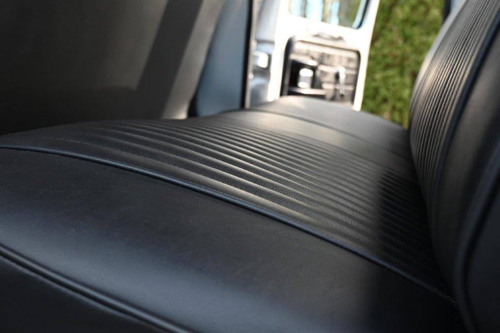 Ford-f250-1979-silver-1