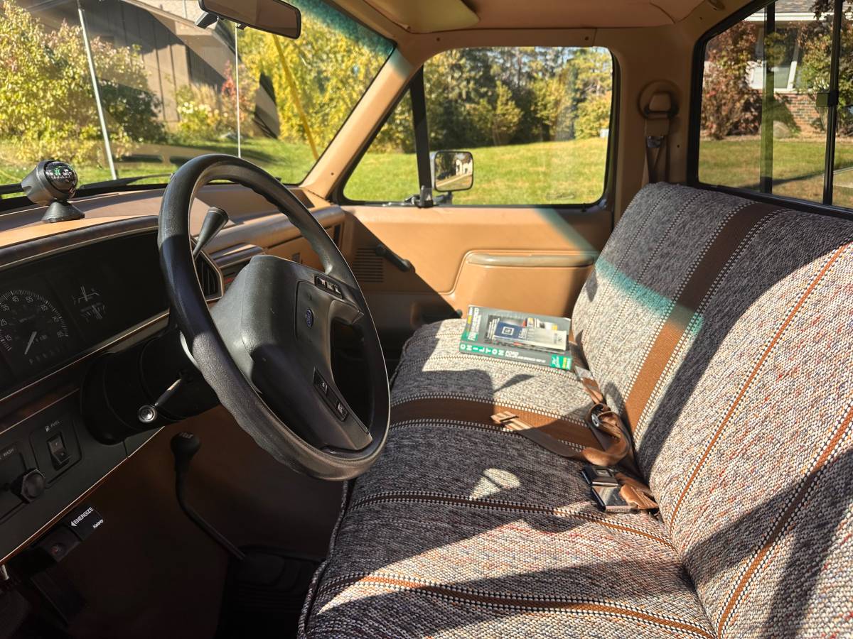 Ford-f250-1989-brown-7