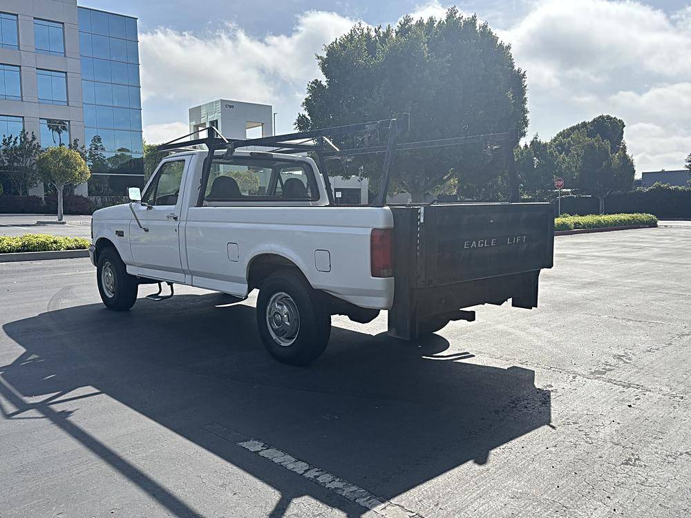 Ford-f250-1995-white-3
