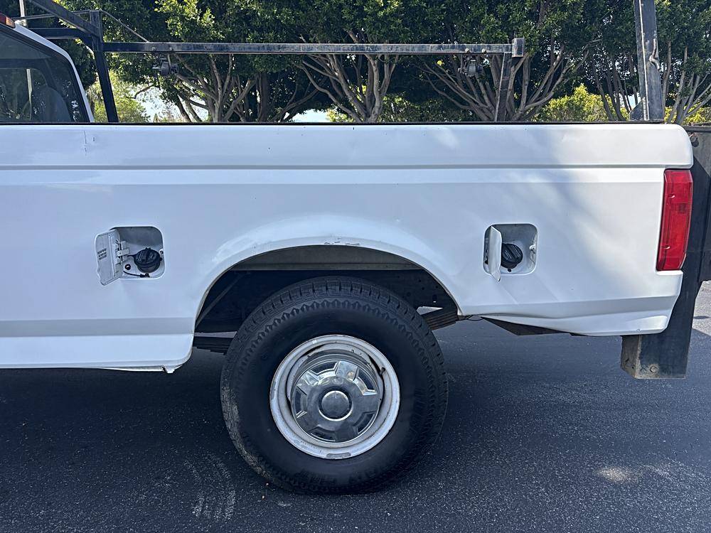 Ford-f250-1995-white-7