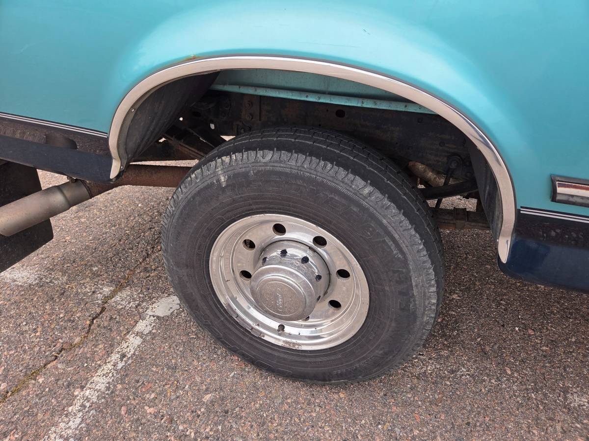 Ford-f250-1996-green-9