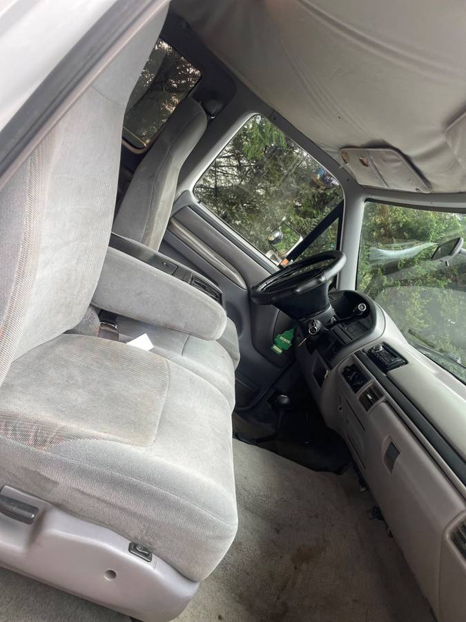 Ford-f250-1996-white-1