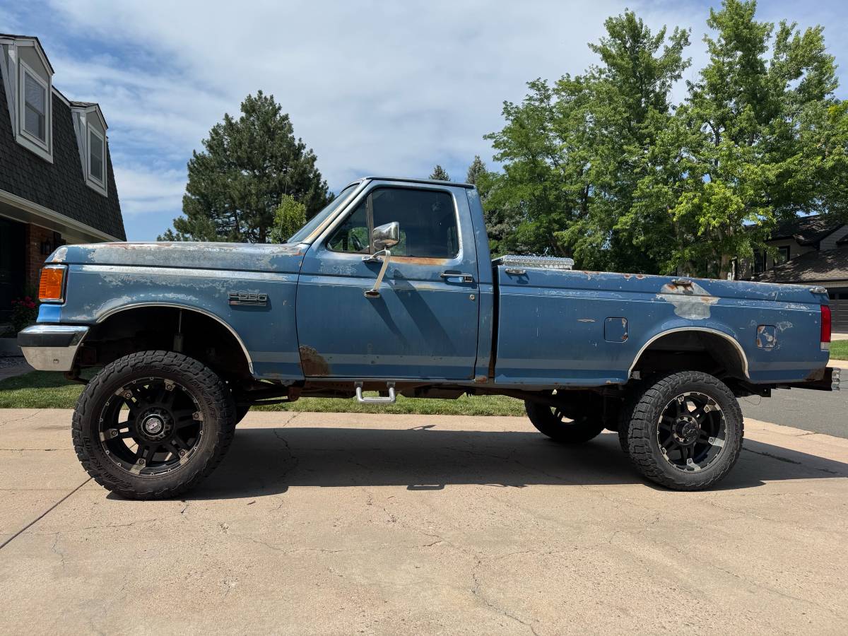 Ford-f250-4x4-1988-blue-7