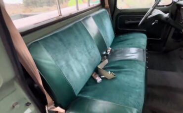 Ford-f250-custom-camper-1971-green