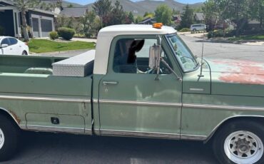 Ford-f250-custom-camper-1971-green-6