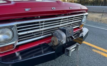 Ford-f250-custom-highboy-1969-red-20