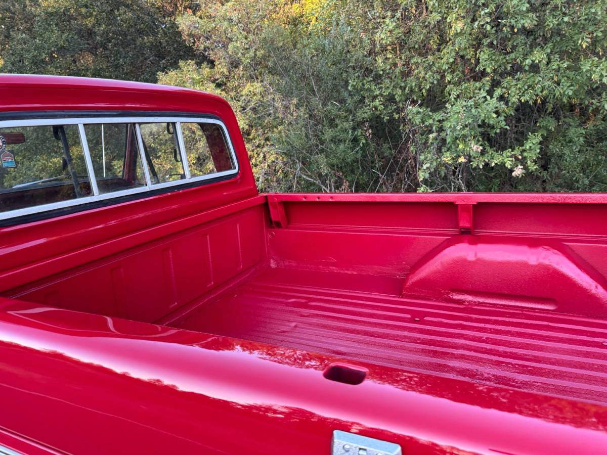Ford-f250-custom-highboy-1969-red-6