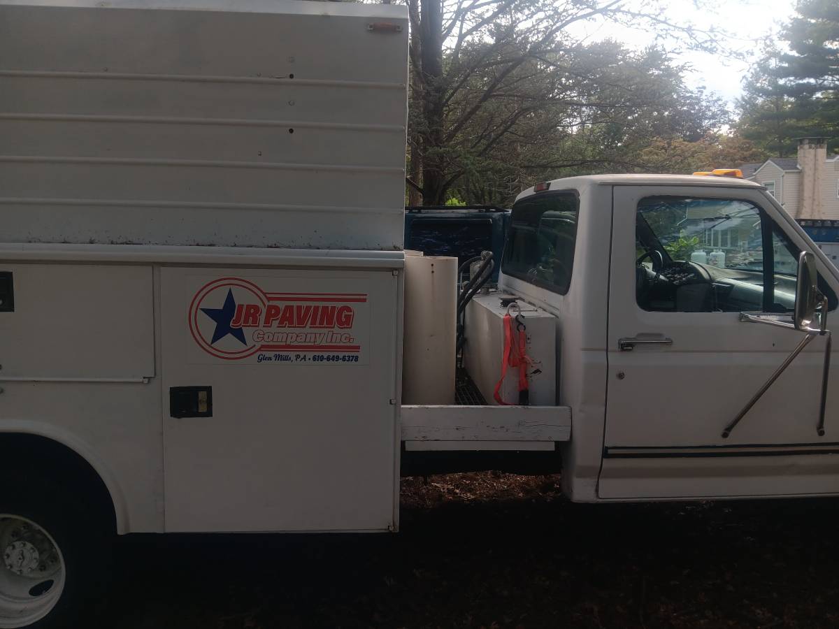 Ford-f250-diesel-1996-white-4
