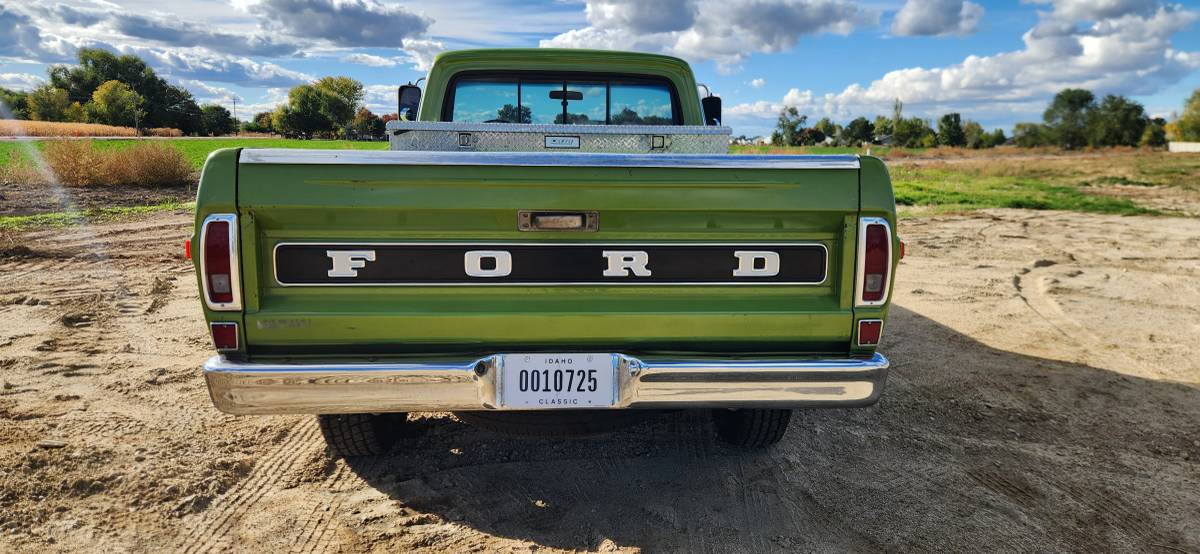 Ford-f250-explorer-1972-green-4