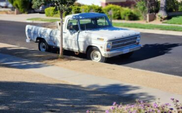 Ford-f250-ranger-camper-special-1968-white-8
