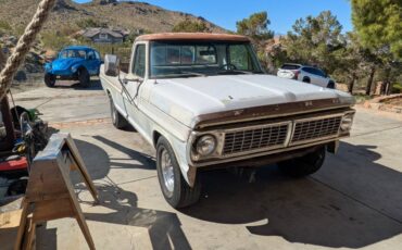 Ford-f250-sport-custom-long-bed-truck-1969-white