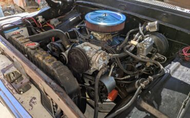 Ford-f250-sport-custom-long-bed-truck-1969-white-4
