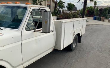 Ford-f250-super-duty-diesel-1985-white-9